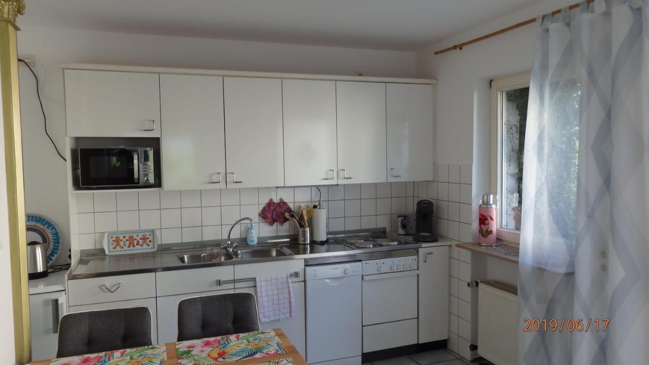 Ferienwohnung Hagelstein Бад-Мергентгайм Екстер'єр фото